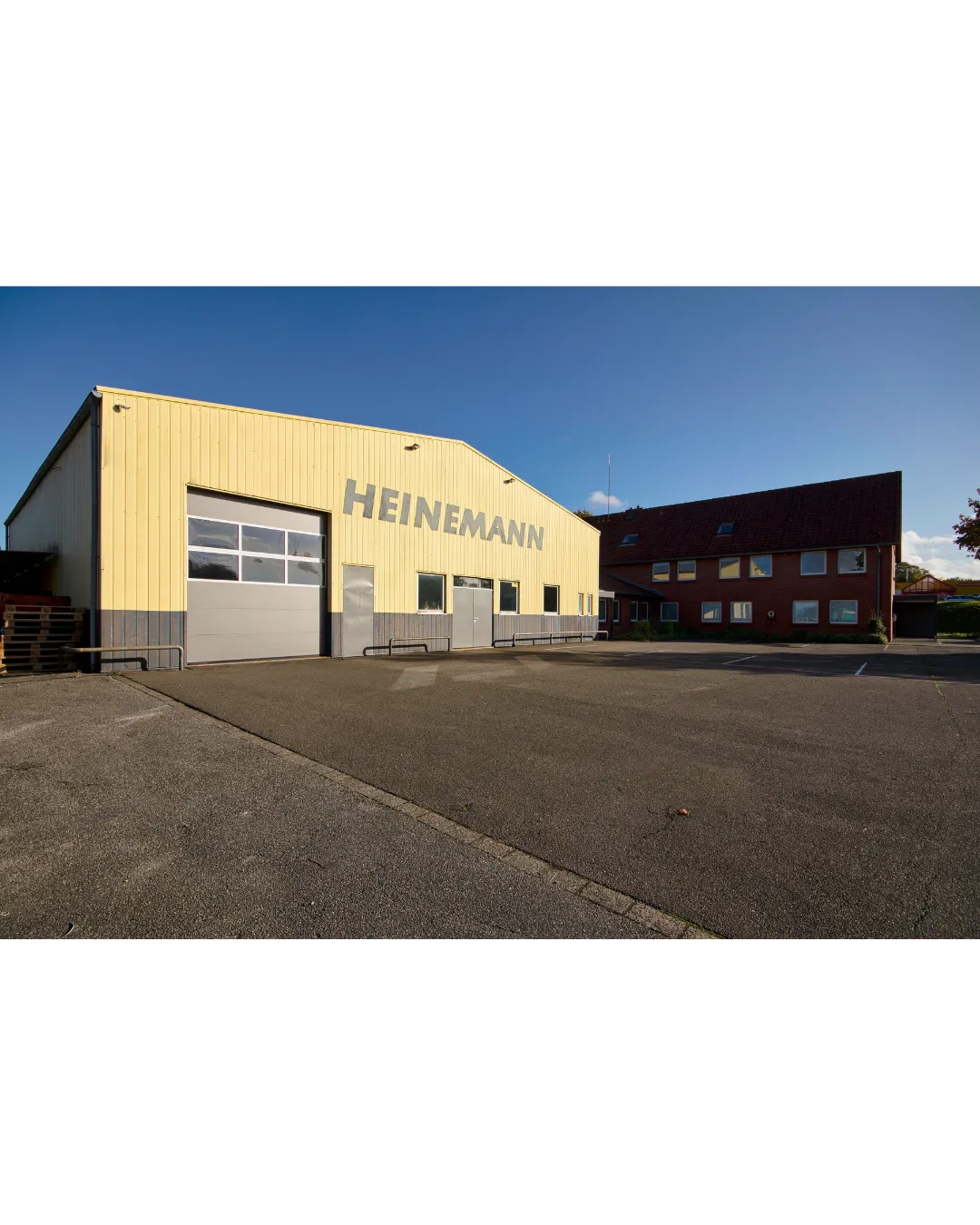 Firmengebäude der Heinemann Heide GmbH